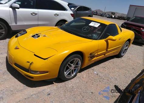 2000 Chevrolet Corvette from USA, damaged, VIN 1G1YY22G0Y5121765